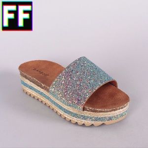RAINBOW GLITTER SANDALS 🌈
